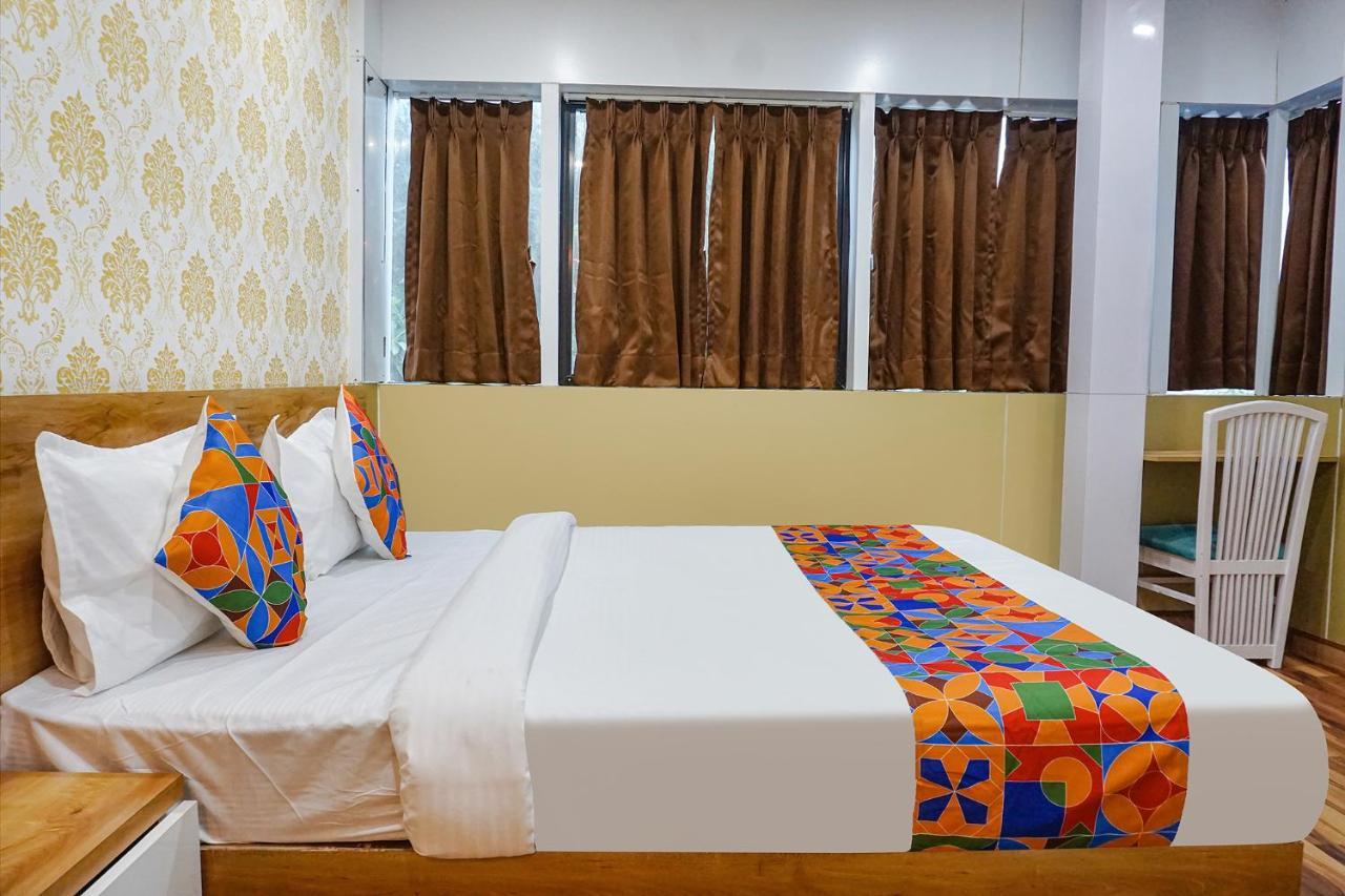 Hotel Fabhotel Tan Square - Nr Eon It Park