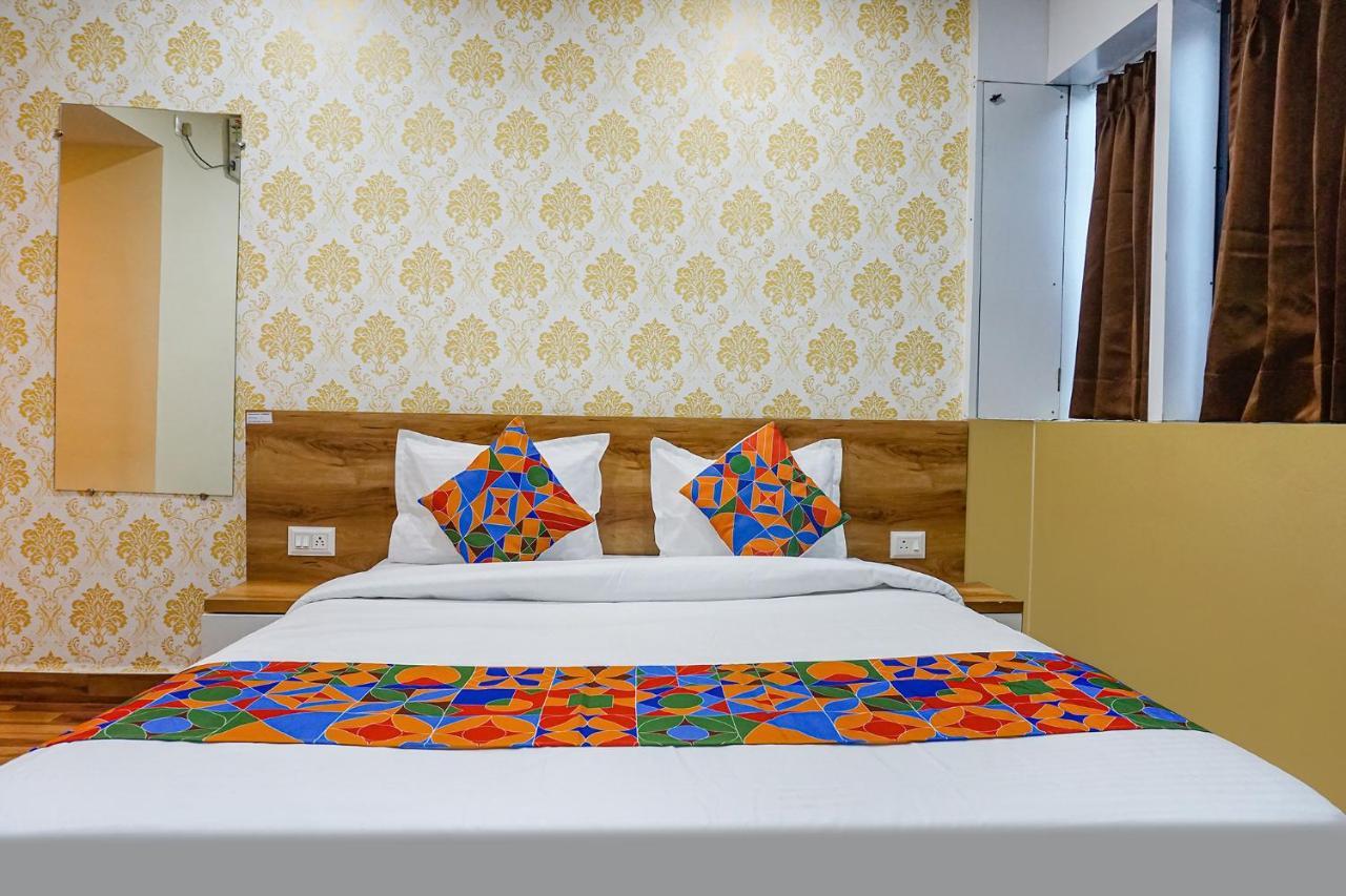 Hotel Fabhotel Tan Square - Nr Eon It Park Pune